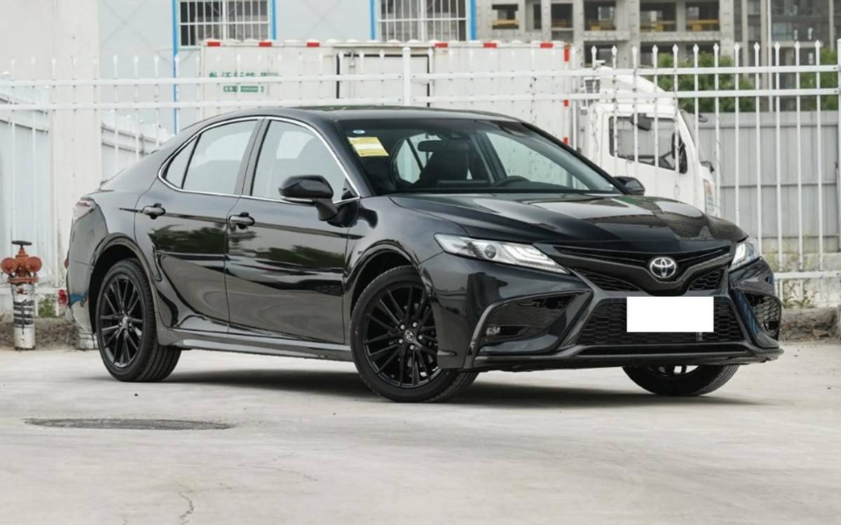 臨近換代,第八代凱美瑞現已直降4萬,年底想買車的還不抄底?