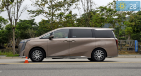 試駕傳祺E9:滿油滿電能跑1032公里,或成國產新能源MPV最大黑馬