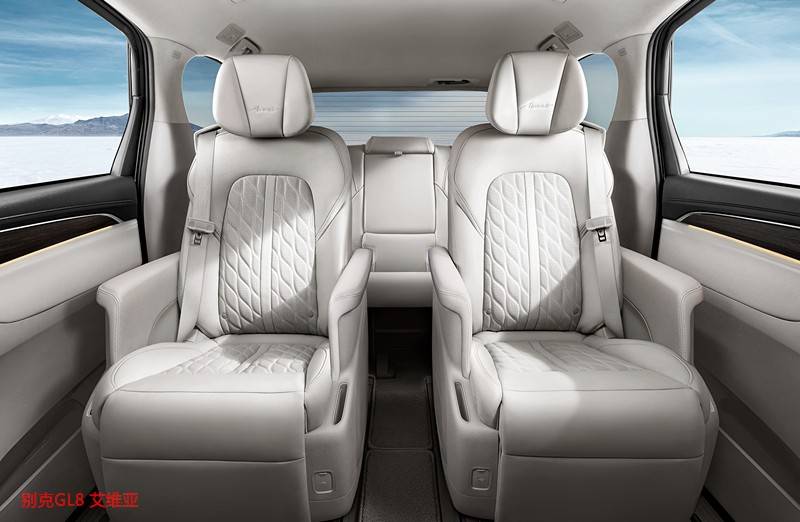買高端MPV選插混還是燃油?看完傳祺新能源E9對比別克GL8就有答案