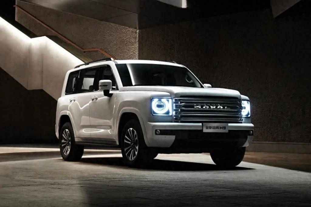 全新哈弗H9最新官圖發布,硬朗復古盒子造型,汽油柴油動力均有