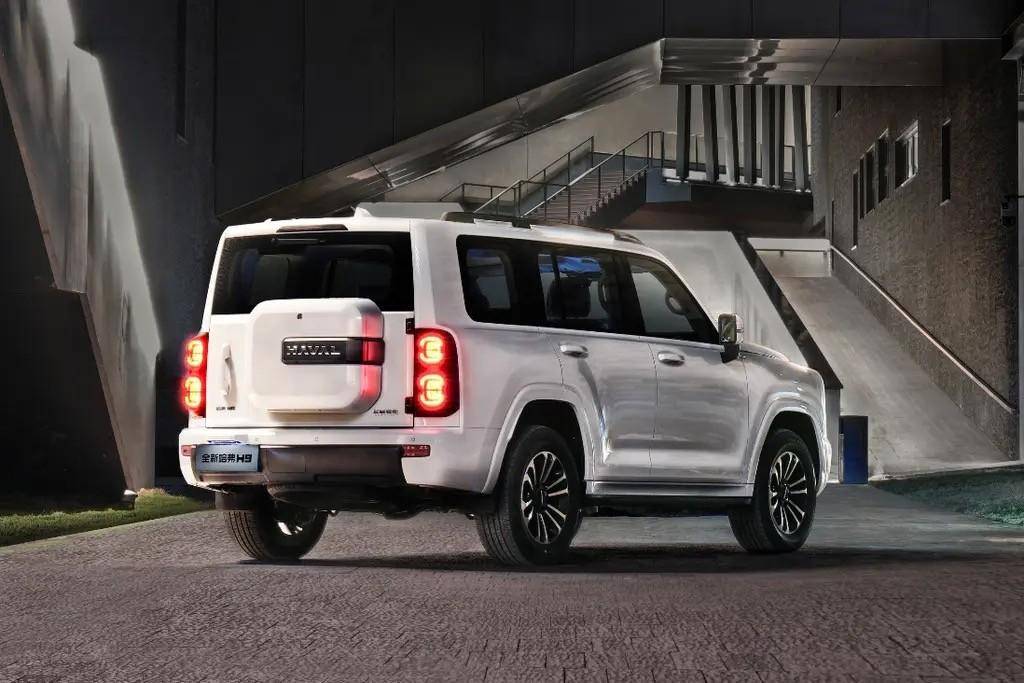 全新哈弗H9最新官圖發布,硬朗復古盒子造型,汽油柴油動力均有