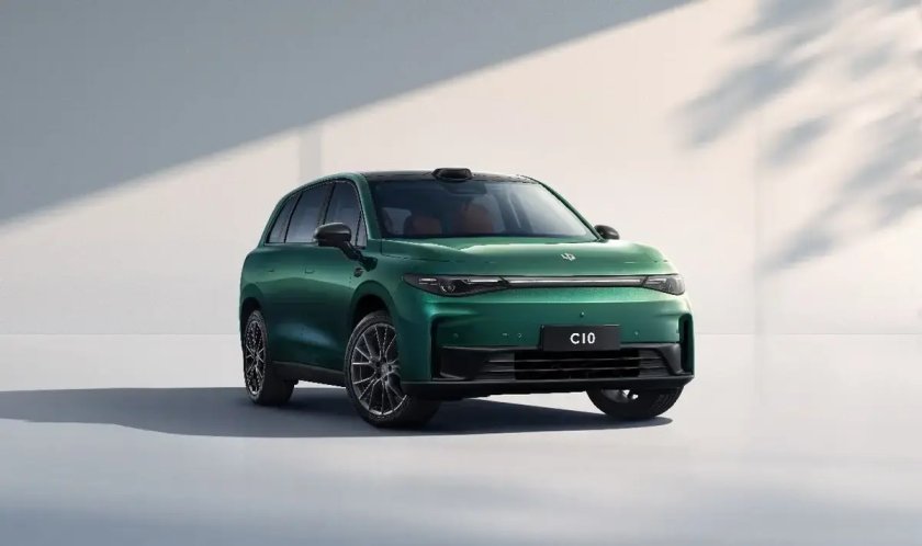 華為問界超越理想奪銷冠,吉利新能源銷量65826輛