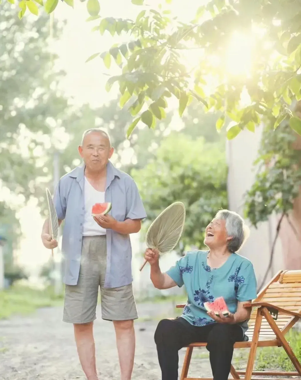 政府工作報(bào)告13次提養(yǎng)老