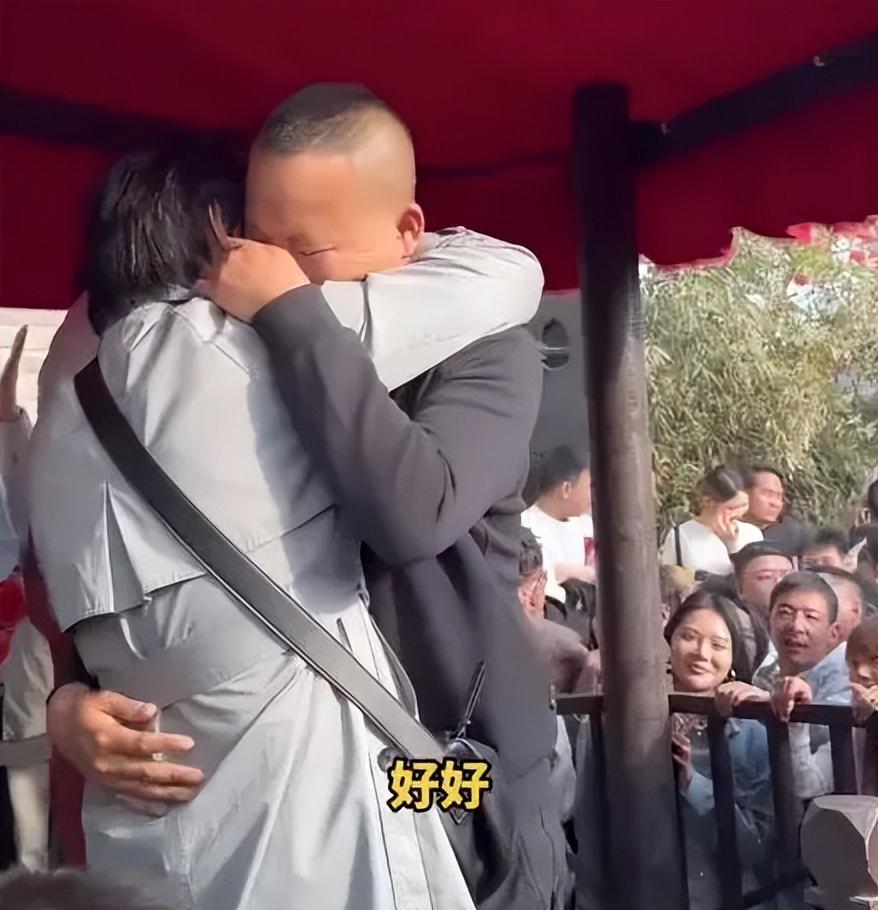 一對離婚夫妻在王婆調和下準備復婚