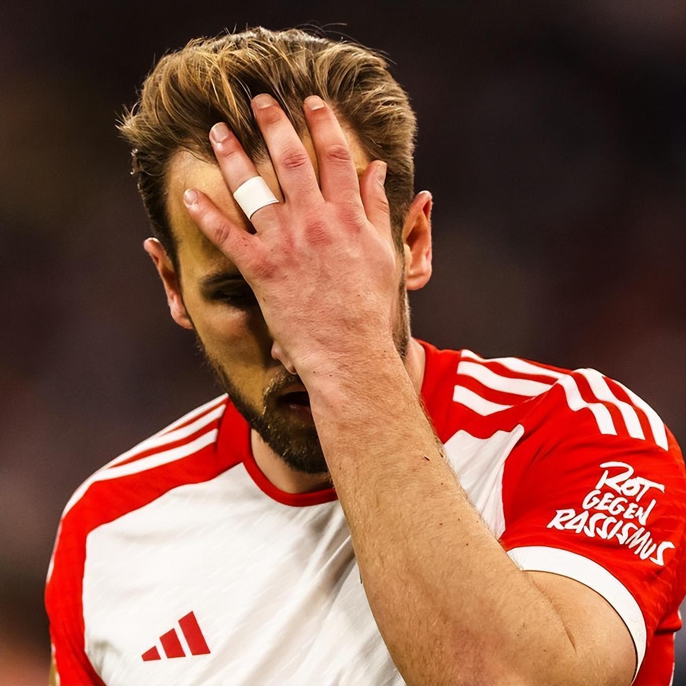 武磊透露世預賽中與孫興慜交涉內容