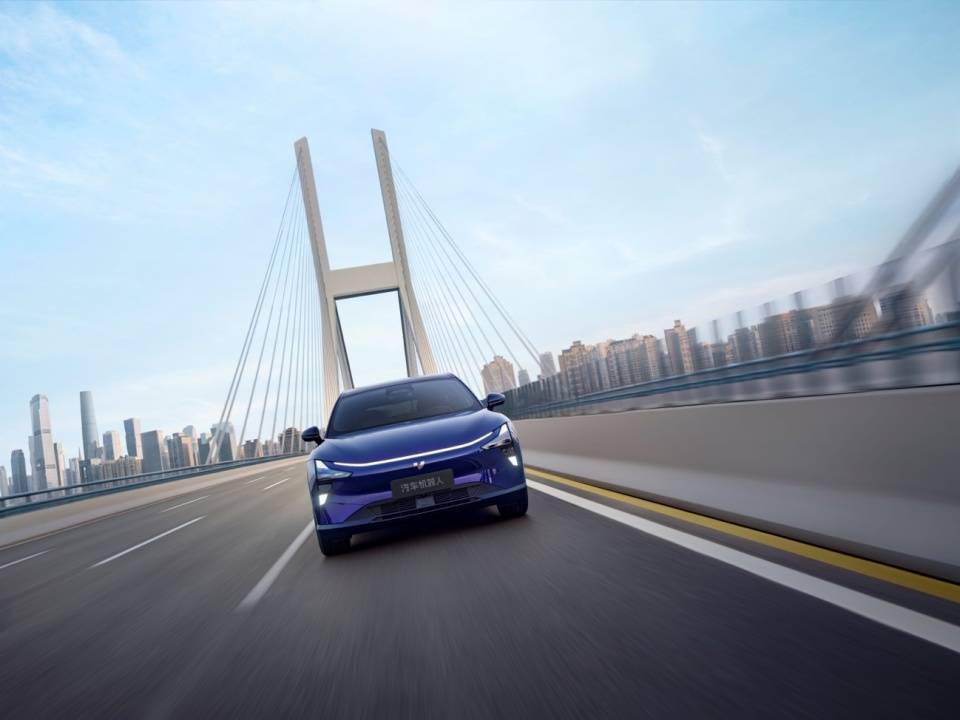 選配至高立減45000元 極越01全新優惠重磅上線 圖片