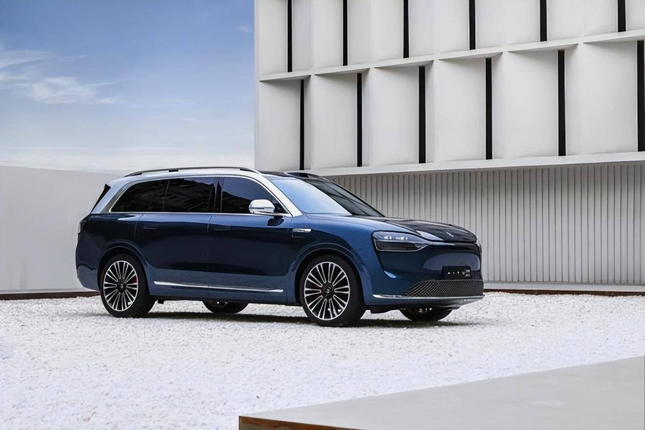 增程式電動車最大缺點(diǎn)是啥?專家:虧電油耗高,車主:純電跑不遠(yuǎn)