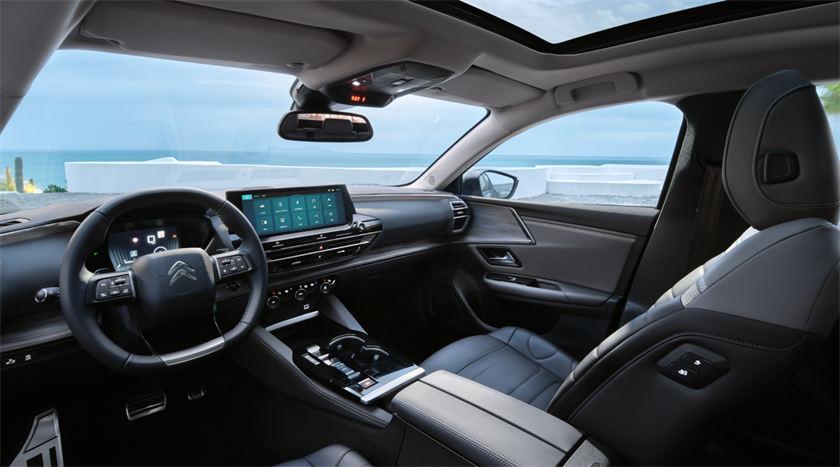 2024款凡爾賽C5 X 旅不凡版本上市,“從故宮到凡爾賽宮”活動開啟