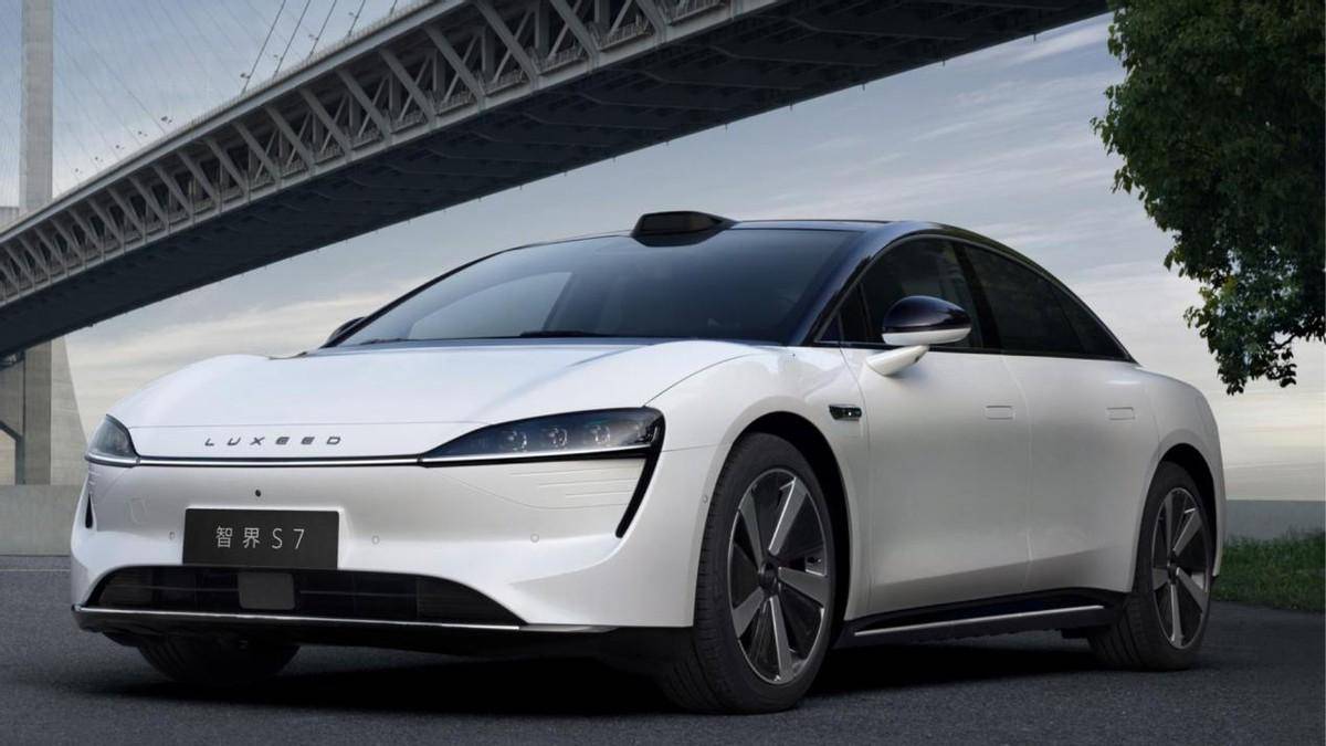 米粉花粉再交鋒,小米SU7與智界S7該如何選?