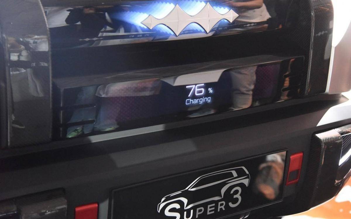 連發3款新車!方程豹放“大招”了,不止豹8和豹3,居然還有超跑