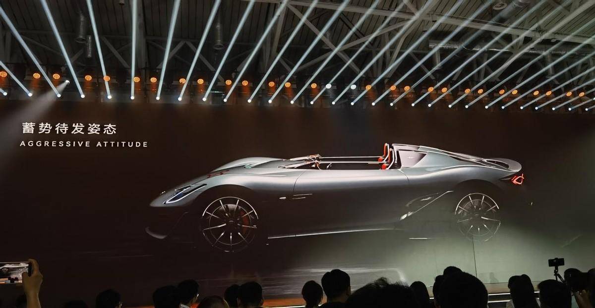 連發3款新車!方程豹放“大招”了,不止豹8和豹3,居然還有超跑