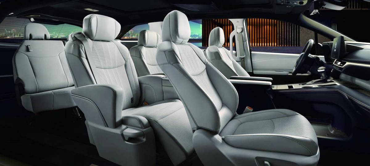 真MPV就該是四驅?格瑞維亞上新,售價不到30萬起!