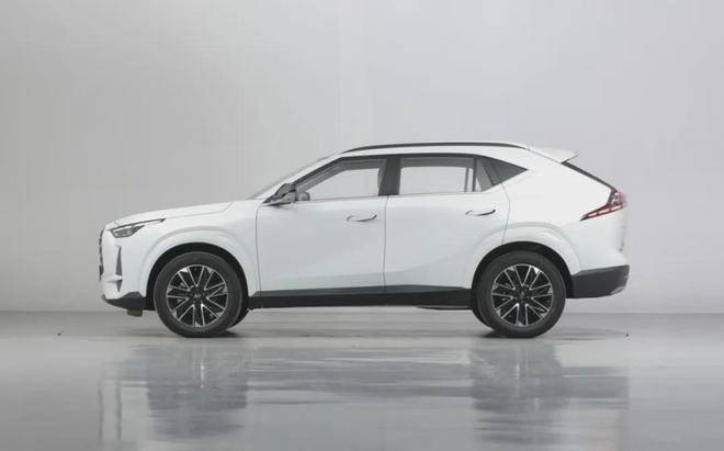 廣汽傳祺GS4 MAX車(chē)展亮相,10萬(wàn)級(jí)家用SUV繞不開(kāi)的選項(xiàng)?