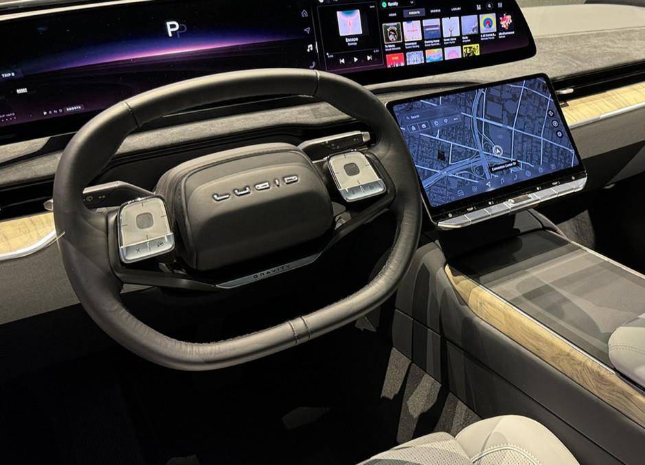 美國的小鵬,Lucid造出來的車沒有小鵬好看,加速也一般