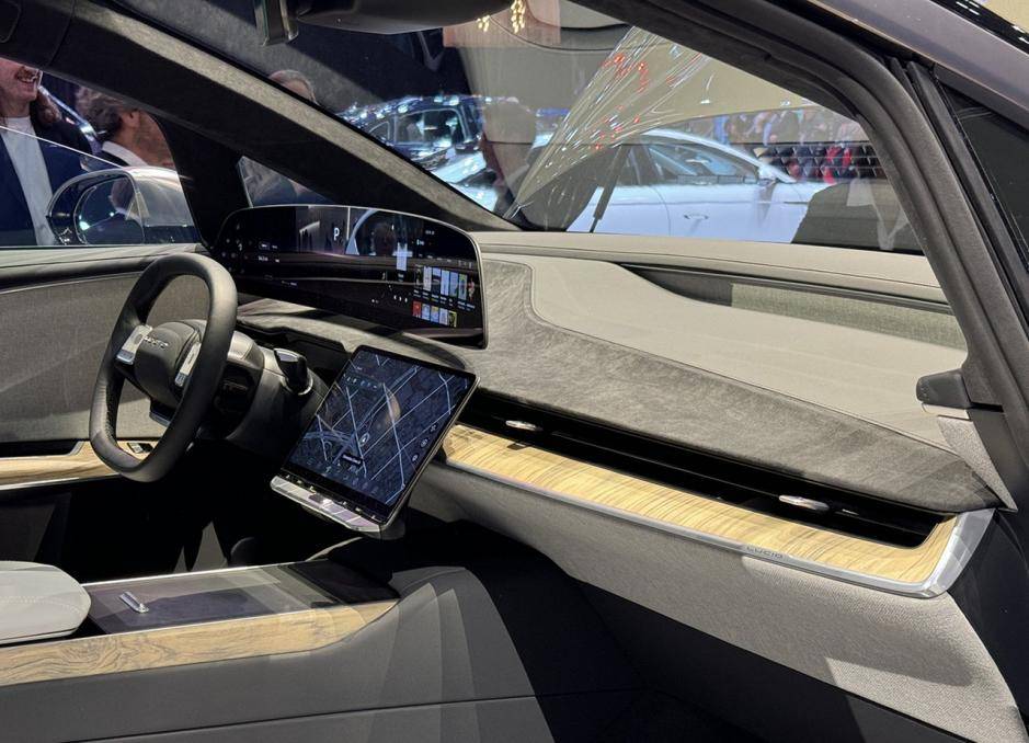 美國的小鵬,Lucid造出來的車沒有小鵬好看,加速也一般