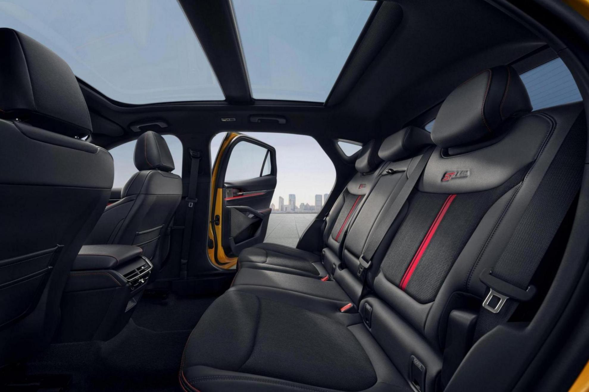 福特蒙迪歐運(yùn)動版上市 售價20.98萬-22.98萬元