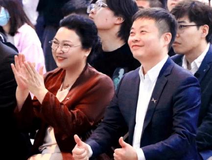 2025年汽車圈大動作!華米蔚小李,哪款新車將成市場新寵?-有駕 2025年汽車圈大動作!華米蔚小李,哪款新車將成市場新寵?-有駕