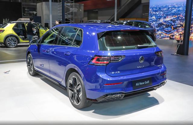 八代半高爾夫增配降價,新1.5T機頭油耗很低,鋼炮身材適合代步-有駕 八代半高爾夫增配降價,新1.5T機頭油耗很低,鋼炮身材適合代步-有駕