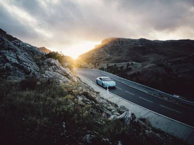 保時捷中國大調整:縮減經銷網絡,加碼本土化研發能否自救?