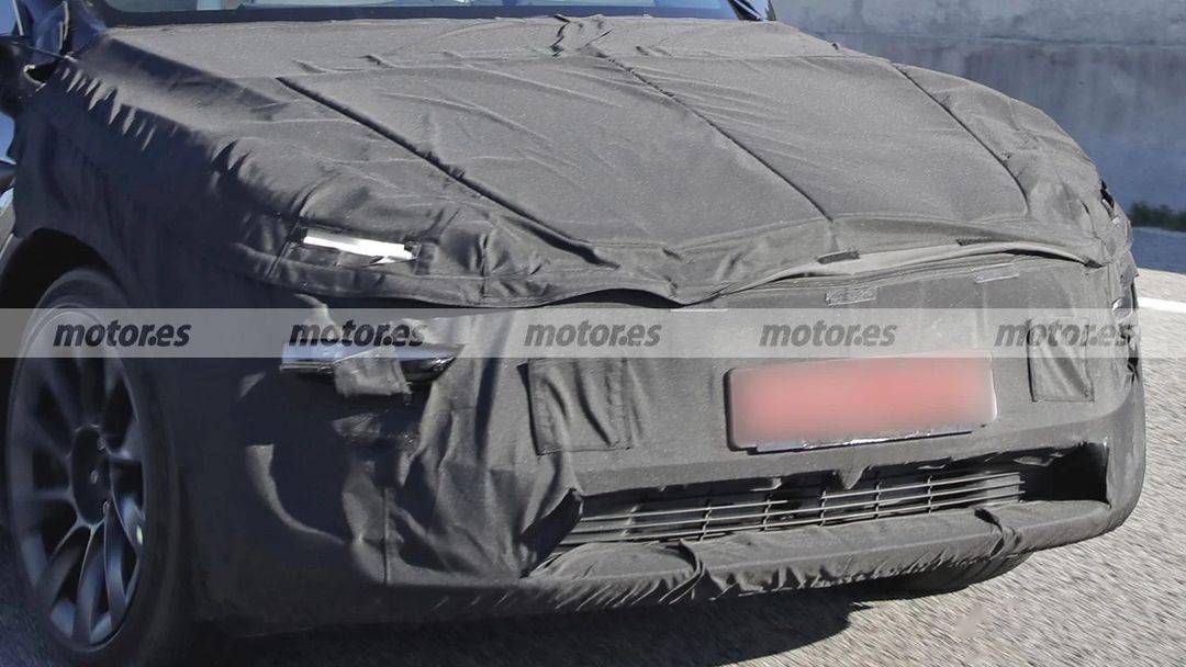 新款特斯拉Model Y測(cè)試諜照曝光,上海工廠(chǎng)加大產(chǎn)能