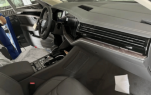 新大眾途銳定版曝光,上半年上,現(xiàn)款最高降價15萬清庫存,還等么