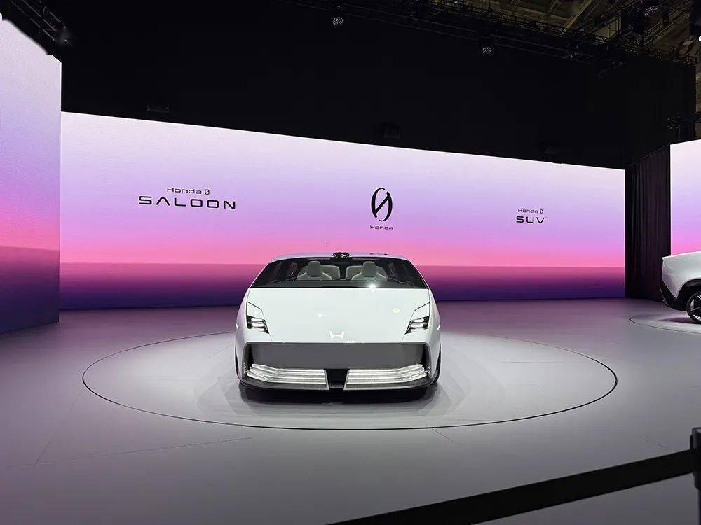 索尼首款電動(dòng)車亮相,屏幕配置比國產(chǎn)車還“花哨”,價(jià)格驚人!