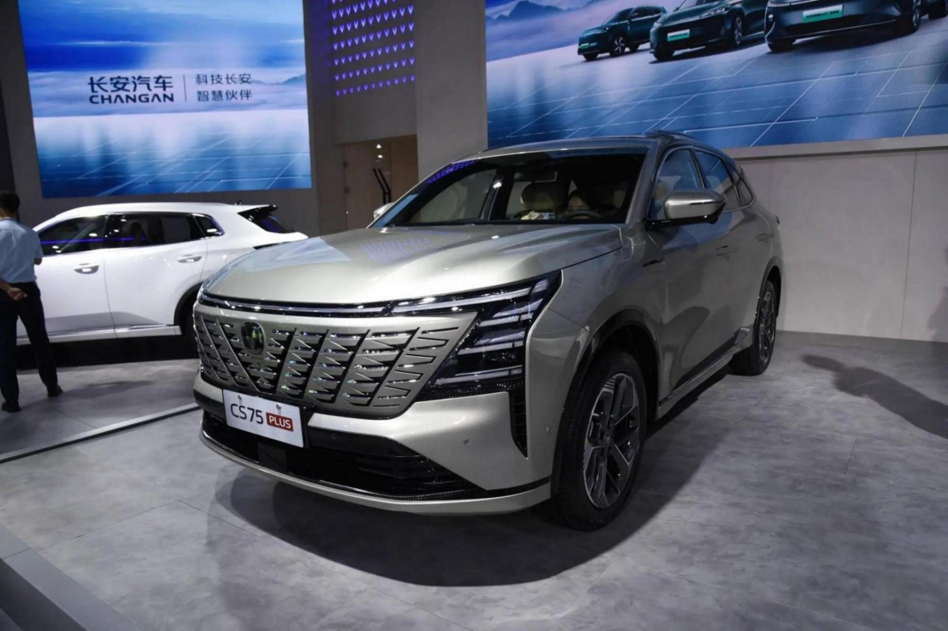 12月份SUV銷量排行榜!Model Y再奪第一,瑞虎8躍升第二