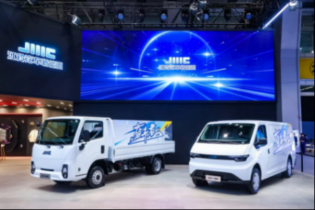 8.08萬起,江鈴E福順與E順達官宣上市,你看上了哪一款?