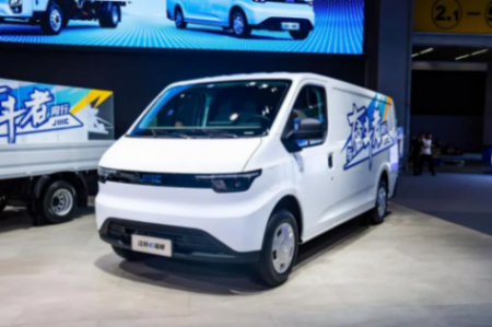 8.08萬起,江鈴E福順與E順達官宣上市,你看上了哪一款?