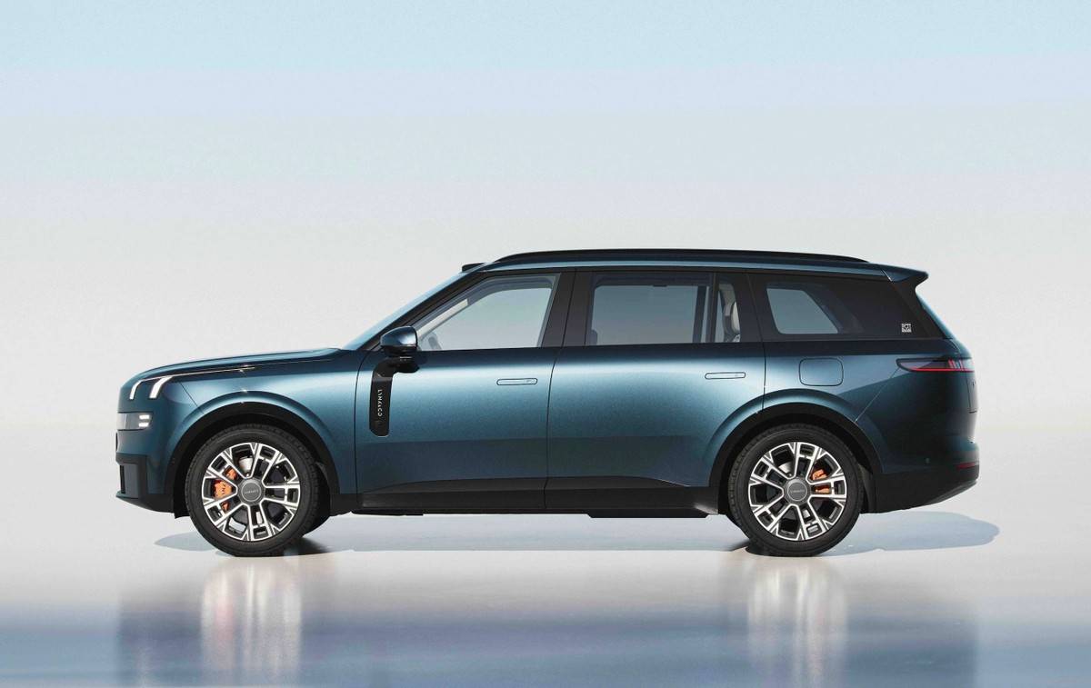 2大國產SUV年內上市,方正造型,氣場不輸攬勝!