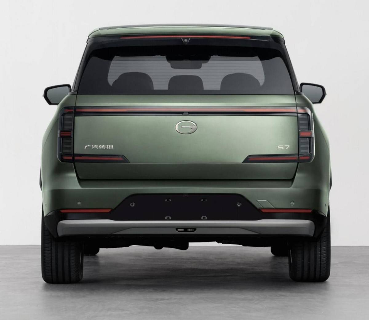 2大國產SUV年內上市,方正造型,氣場不輸攬勝!