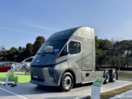 新能源重卡2024年8.2萬輛收官漲140% 徐工雙冠東風(fēng)前五解放漲340% 4