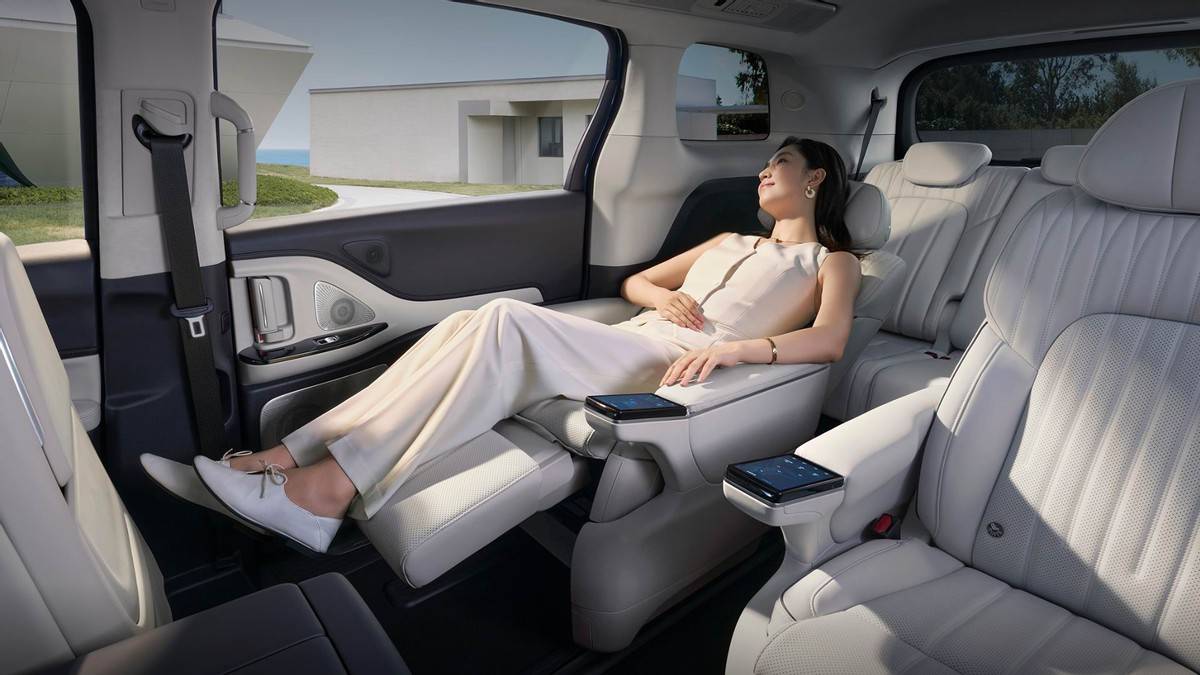 春節全家出行不用愁 三款豪華MPV盤點 有一款最高續航達1100km