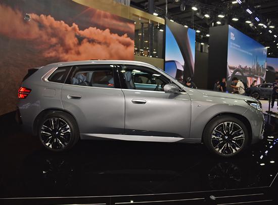 全新寶馬X3海外發(fā)布 國產(chǎn)車型將于2月上市