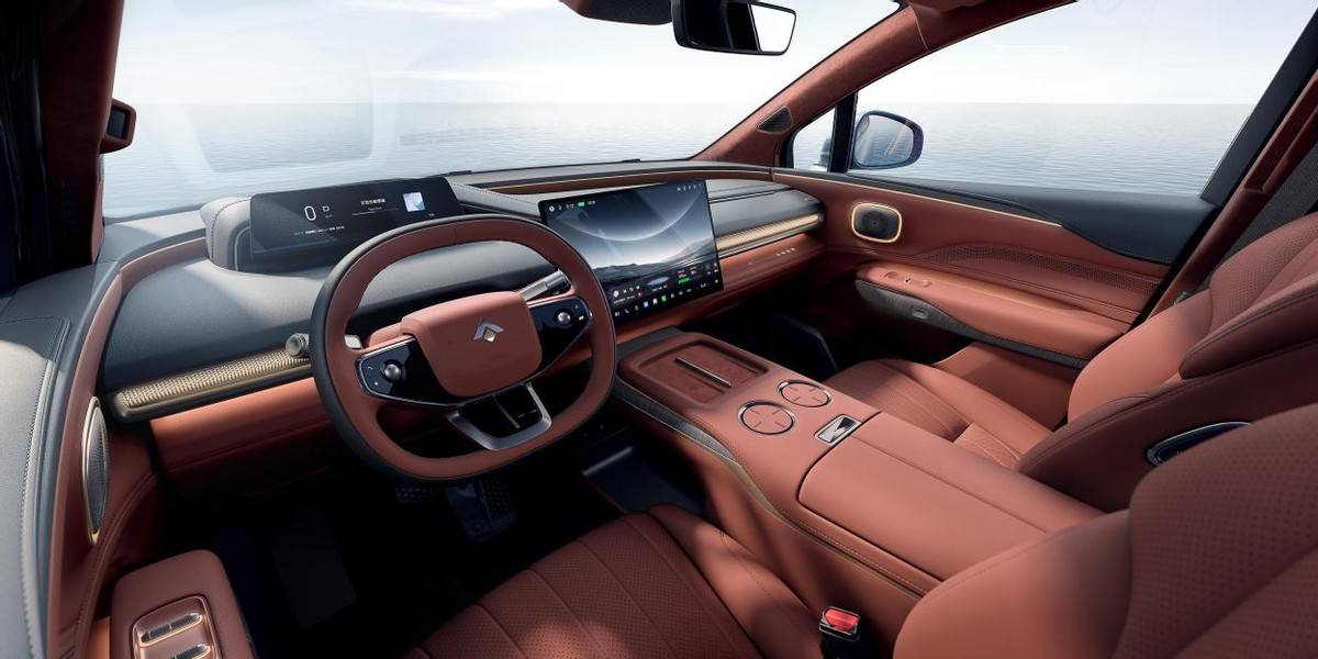 中大型SUV將引爆2025一季度熱戰(zhàn) 昊鉑HL問界M8領(lǐng)克900三英戰(zhàn)理想