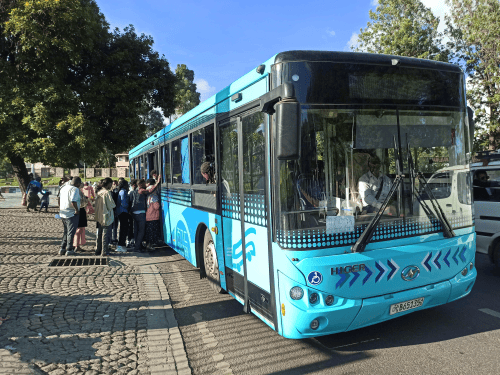 蘇州金龍百億答卷:2024年出口額同比增26%!新能源車型大放異彩