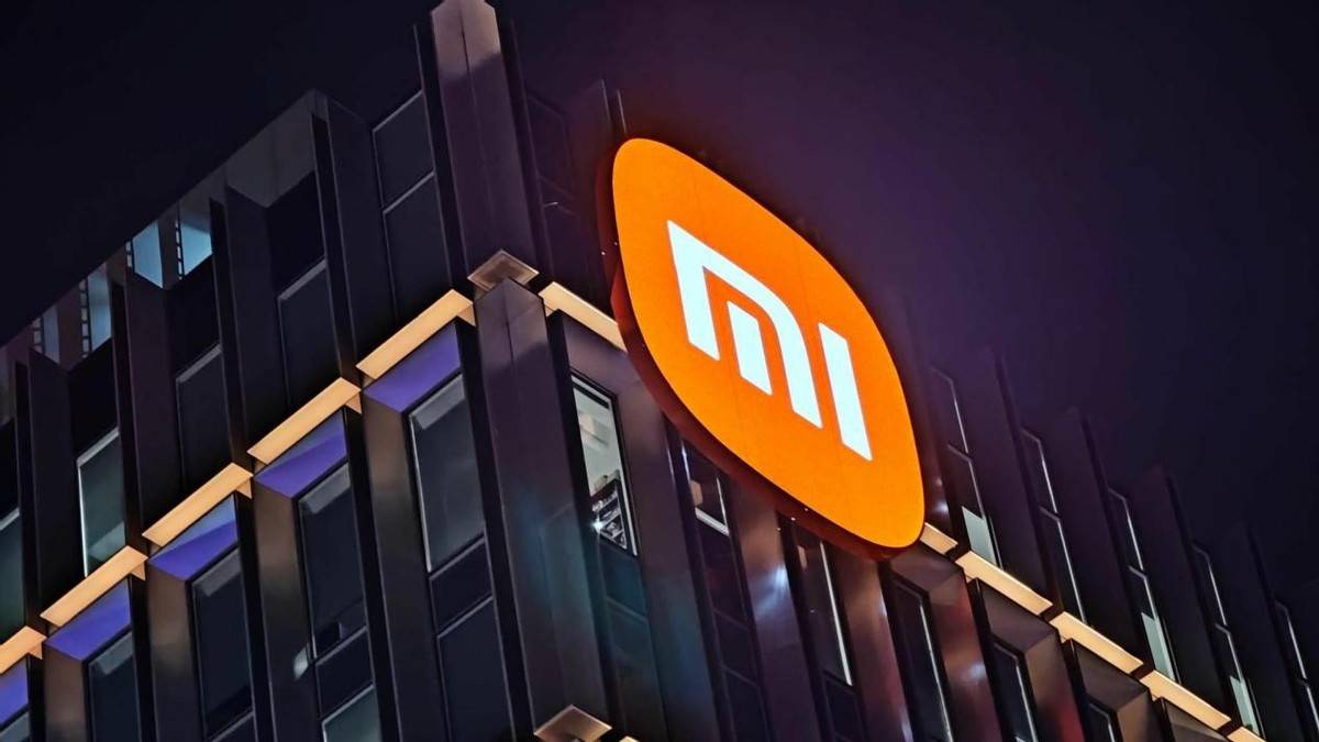 小米:因軟件策略問題,召回超3萬輛小米SU7標準版車型