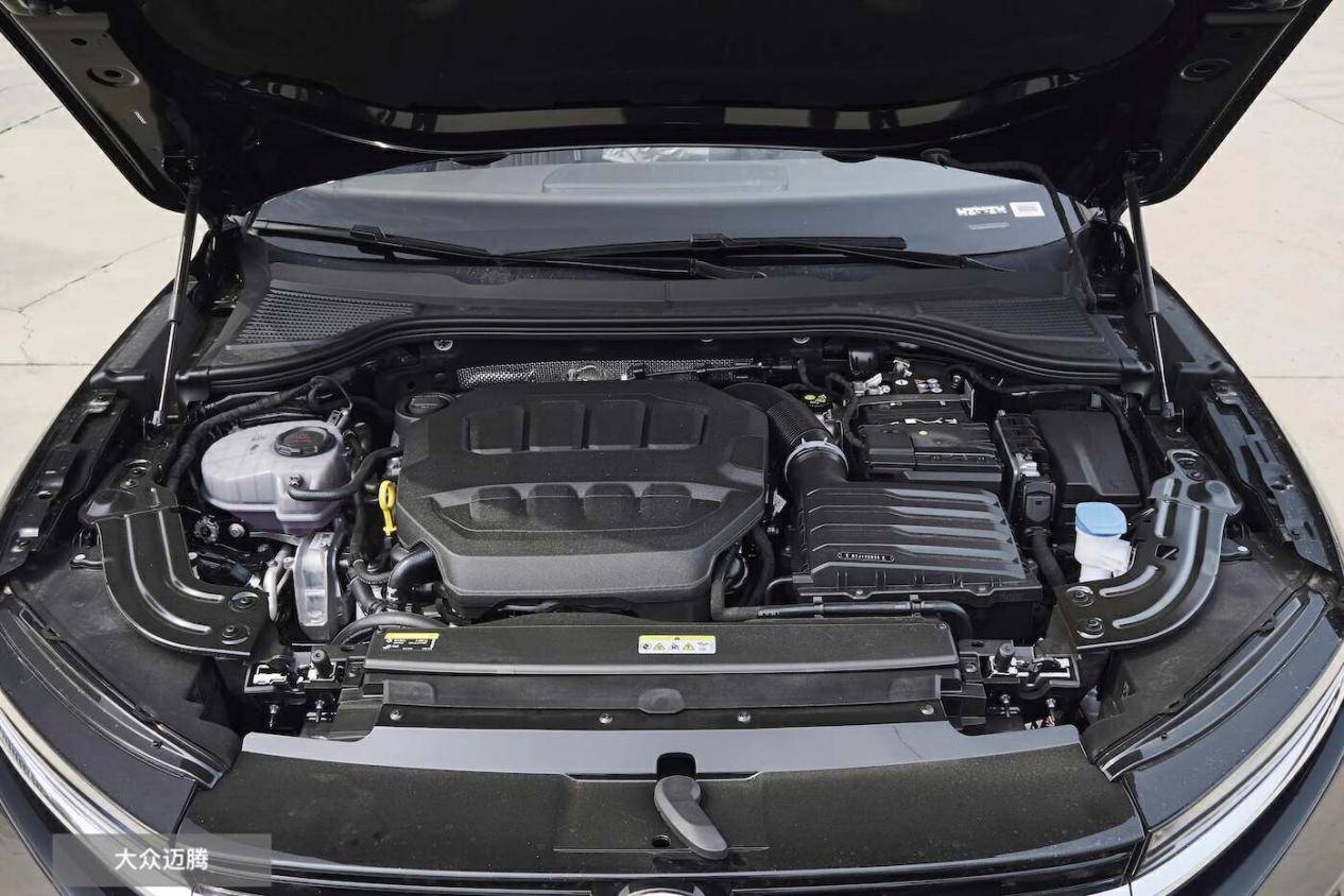 20萬級的高品質B級車,別克君越和大眾邁騰,究竟誰更勝一籌?