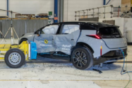 都說日本車鐵皮薄不安全,怎凱美瑞拿了第一?