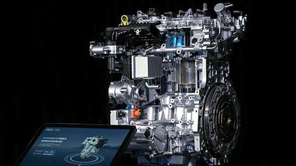 插混新技術(shù)油耗再降1L,2025年,增程的優(yōu)勢還剩什么?