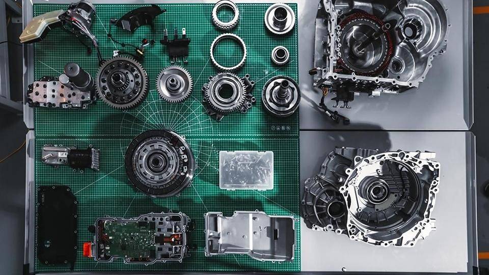 插混新技術(shù)油耗再降1L,2025年,增程的優(yōu)勢還剩什么?