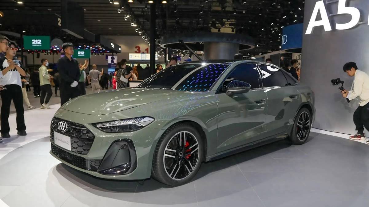 2025還有合資車值得買?BBA換新2.0T,大眾日系便宜賣智駕?