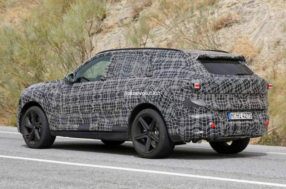 新一代寶馬X5曝光,采用新平臺,外觀變化明顯,這顏值你喜歡嗎?