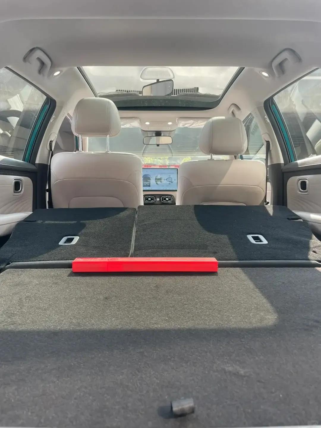 親測埃安UT,這些亮點直接戳中我的心巴