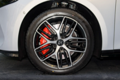 比亞迪再出“王炸”,零百加速2.7秒或售30萬內,全新漢L有多香?