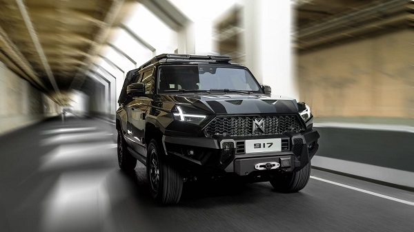 搶先一步,東風猛士917成為首個搭載DeepSeek的豪華新能源越野車