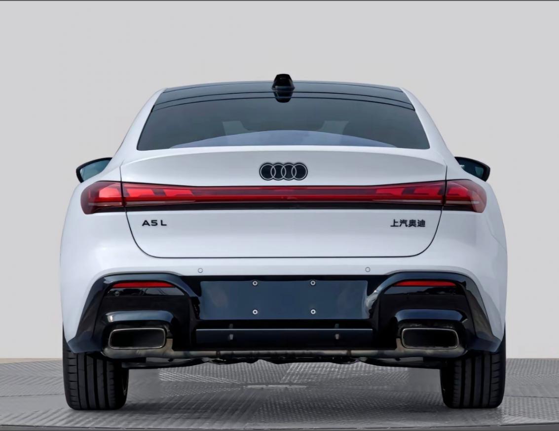 實車曝光!上汽奧迪A5L,重塑豪華轎車價值版圖