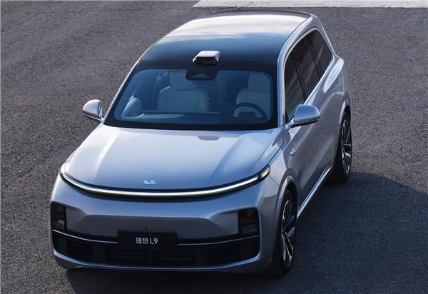理想首款純電SUV i8首曝:內飾沿用家族成熟化方案