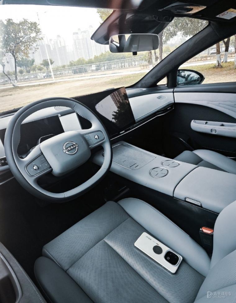 日產(chǎn)N7內(nèi)飾曝光!改走“新勢(shì)力”路線了?