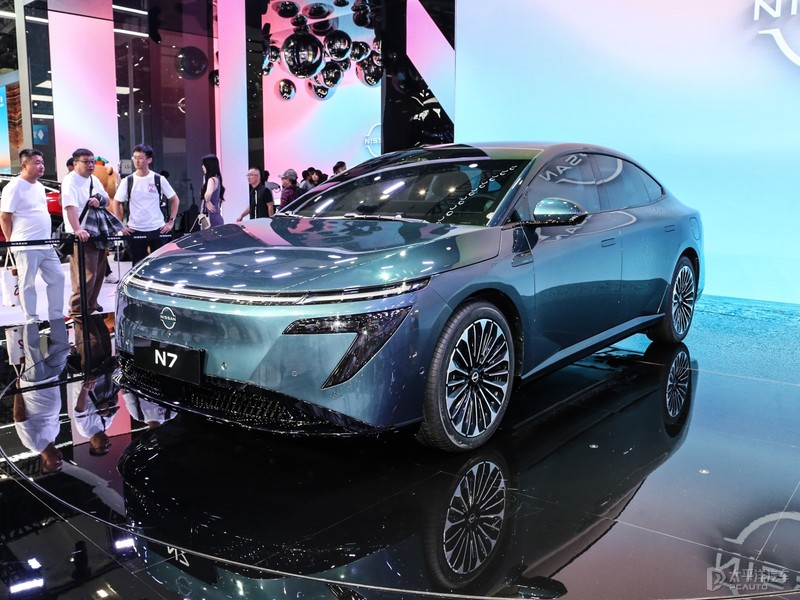 日產(chǎn)N7內(nèi)飾曝光!改走“新勢(shì)力”路線了?